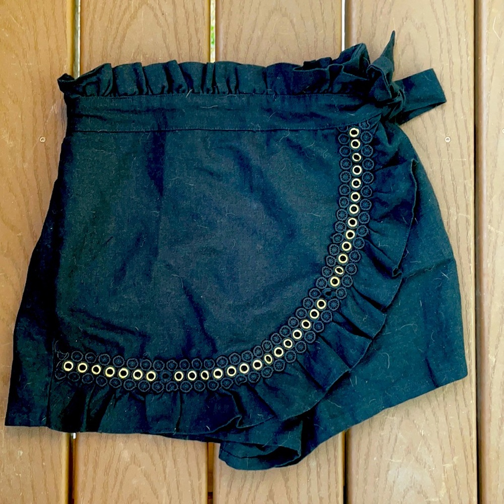 Misa Skort!